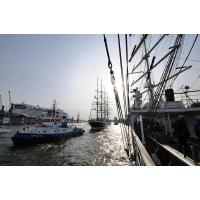 5000_3261 Grosssegler im Gegenlicht | Hafengeburtstag Hamburg - groesstes Hafenfest der Welt